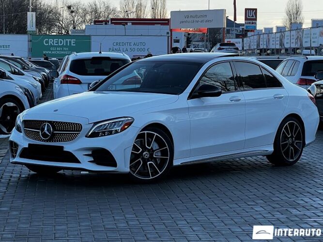 Mercedes C 300 2019 doar la InterAuto