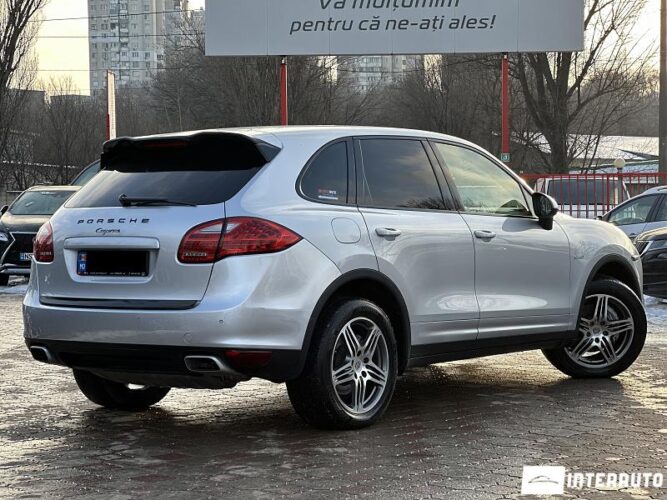 Porsche Cayenne 36 porsche Cayenne 2011