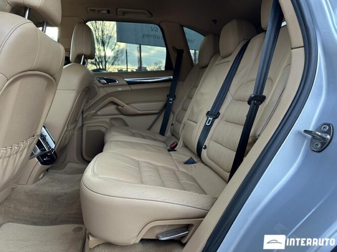 Porsche Cayenne 52 porsche Cayenne 2011