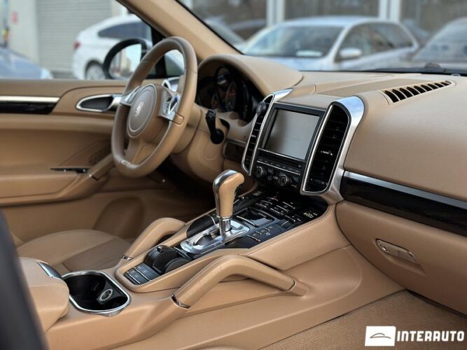 Porsche Cayenne 50 porsche Cayenne 2011