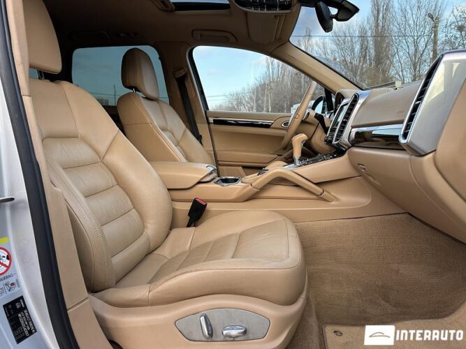 Porsche Cayenne 49 porsche Cayenne 2011