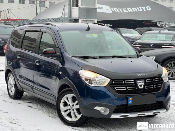 Dacia Lodgy Stepway 2019 doar la InterAuto