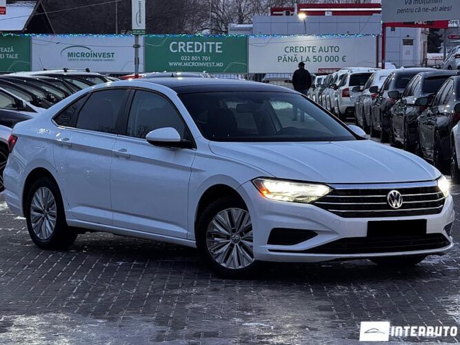 Volkswagen Jetta 2018 doar la InterAuto