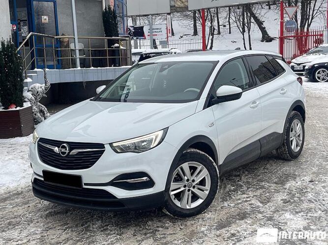 Opel Grandland X 2018 doar la InterAuto