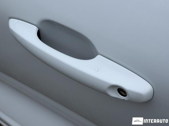 Ford Kuga 2021 doar la InterAuto