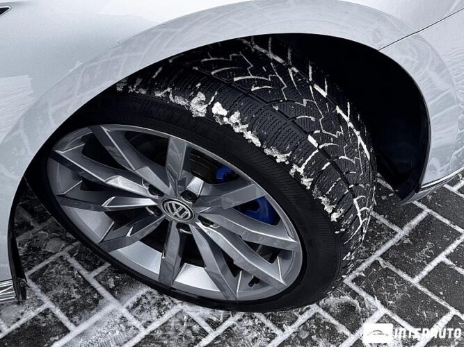 volkswagen Passat GTE 2015