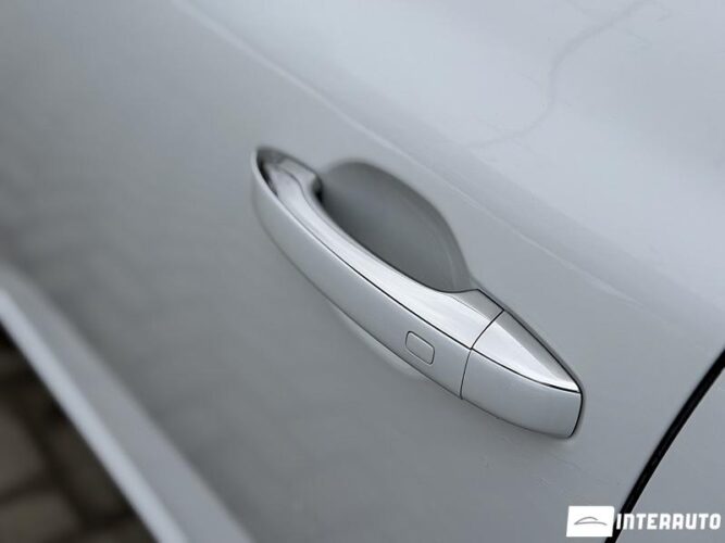 Renault Megane 2021 doar la InterAuto