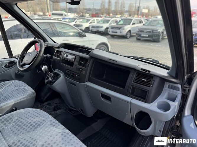 Ford Transit 44 ford Transit 2011