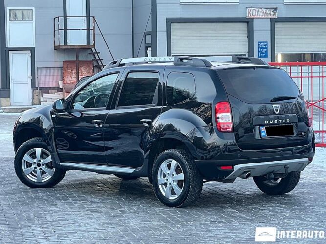 dacia Duster 2015