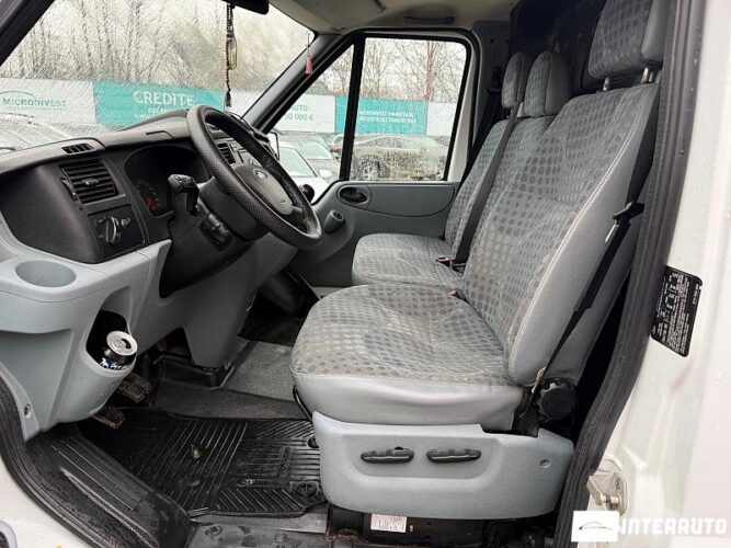 ford Transit 2012