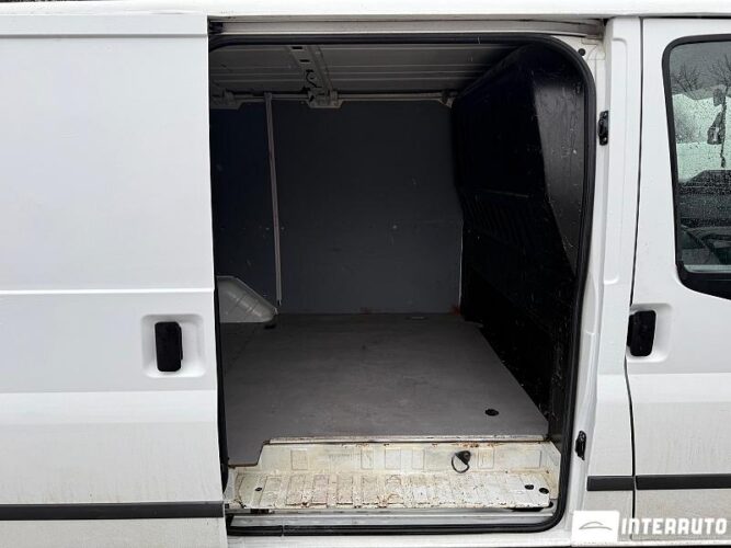 ford Transit 2012