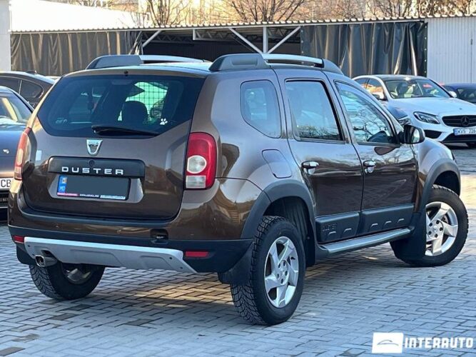 dacia Duster 2012