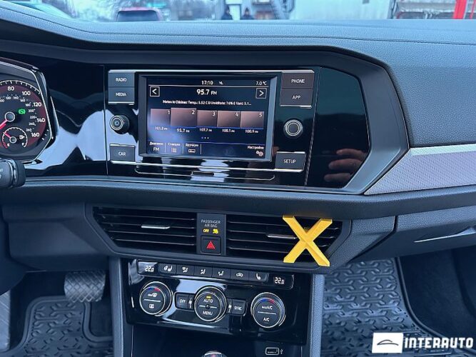 volkswagen Jetta 2018