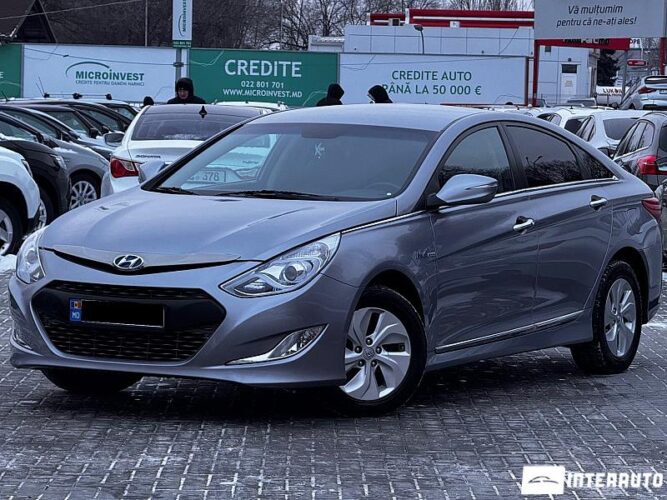 Hyundai Sonata 2014 doar la InterAuto