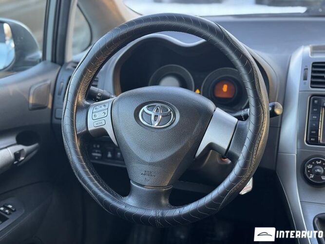 toyota Auris 2009
