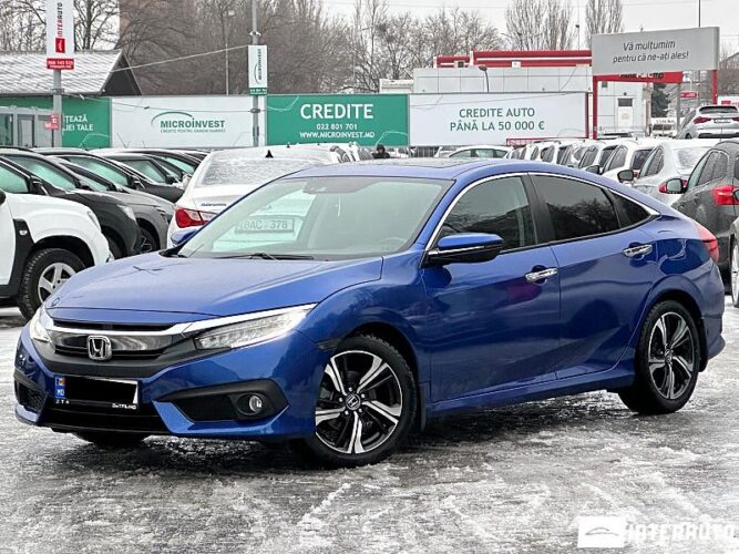 Honda Civic 2016 doar la InterAuto