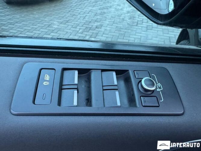 land rover Discovery 2017