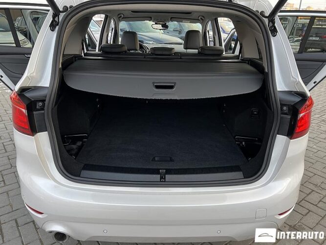 BMW 216d 54 bmw 216d 2020