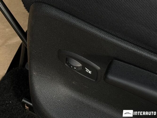 Renault Grand Scenic 38 renault Grand Scenic 2013