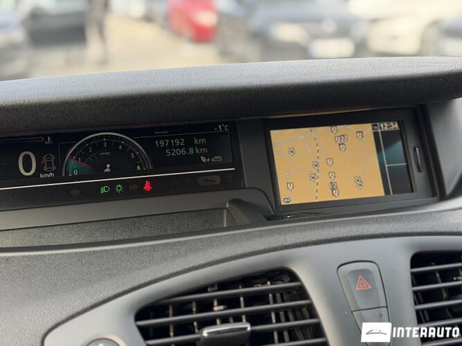 Renault Grand Scenic 42 renault Grand Scenic 2013