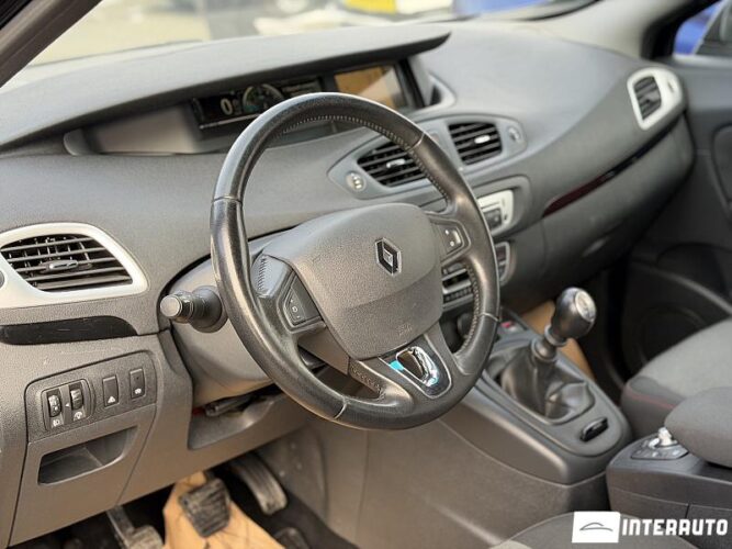 Renault Grand Scenic 39 renault Grand Scenic 2013