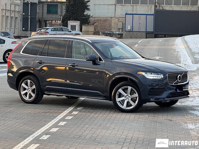 Volvo XC 90 2022 doar la InterAuto