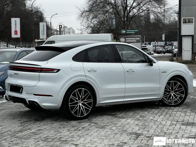 porsche Cayenne E-Hybrid Coupe 2024