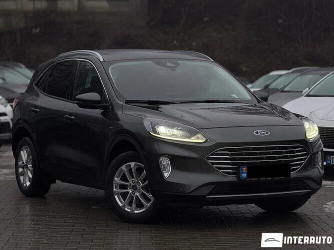 Ford Kuga 2022 doar la InterAuto