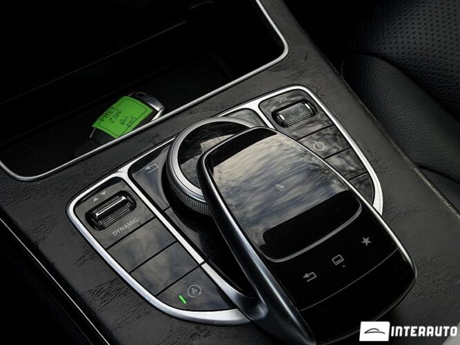 Mercedes C 300 47 mercedes C 300 2015