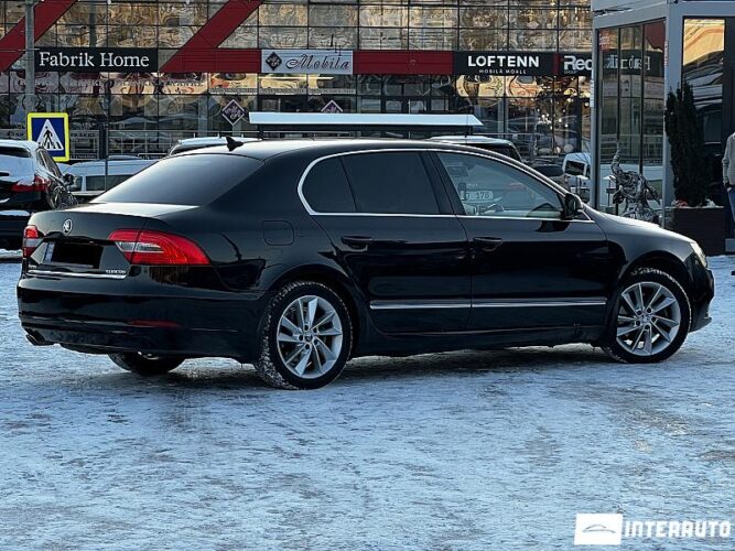 skoda Superb 2013