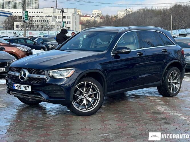 Mercedes GLC 300 2021 doar la InterAuto