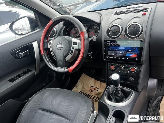 nissan Qashqai+2 2011