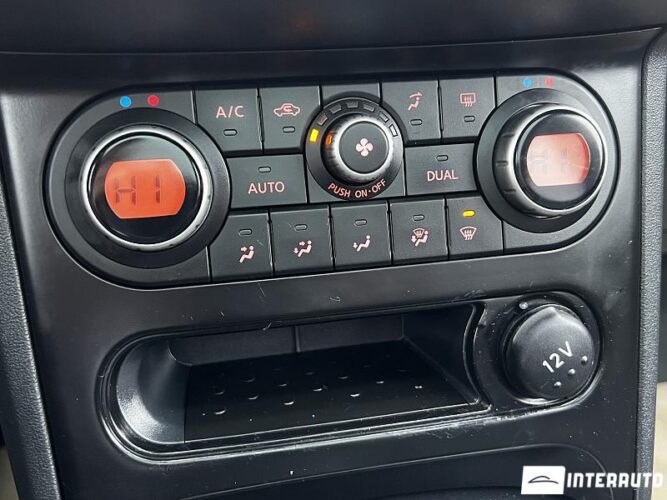 nissan Qashqai+2 2011