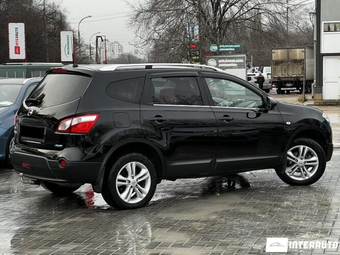 nissan Qashqai+2 2011