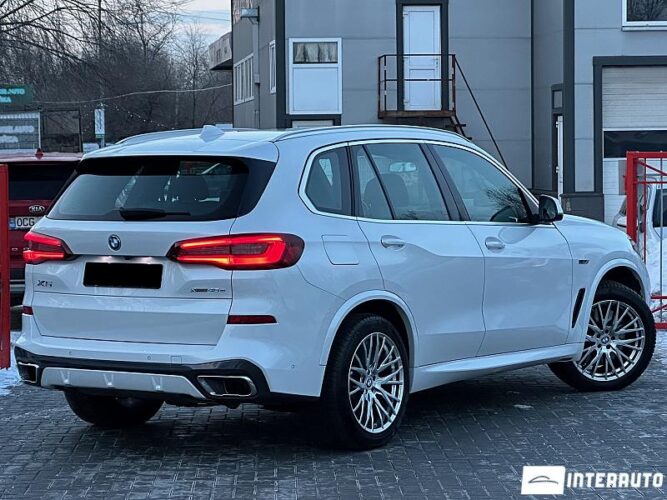bmw X5 4.5e 2021