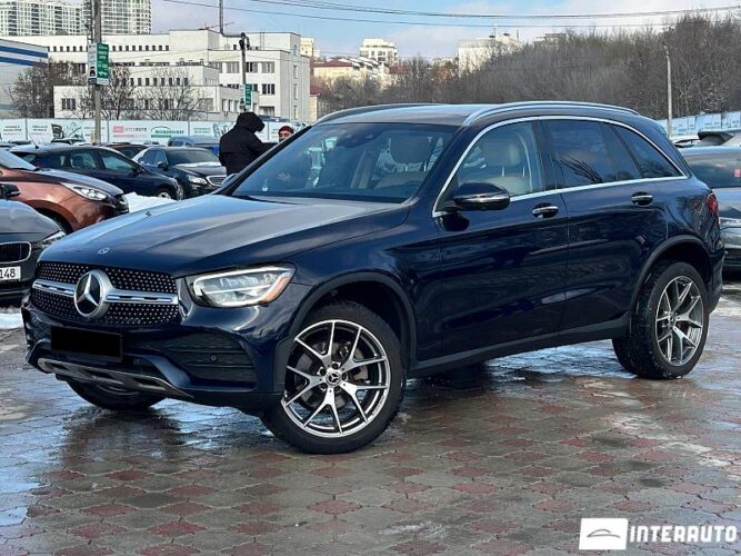 Mercedes GLC 300 2021 doar la InterAuto