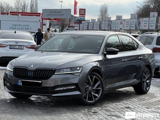 Skoda Superb 2023 doar la InterAuto