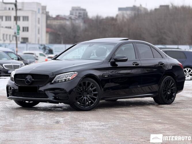 Mercedes C 300 2021 doar la InterAuto
