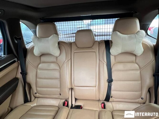 porsche Cayenne 2016