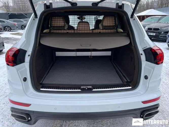 porsche Cayenne 2016