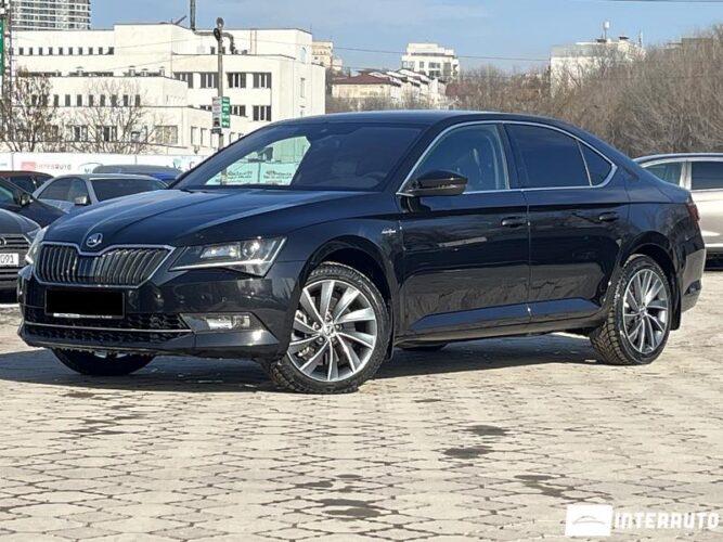 Skoda Superb 2019 doar la InterAuto