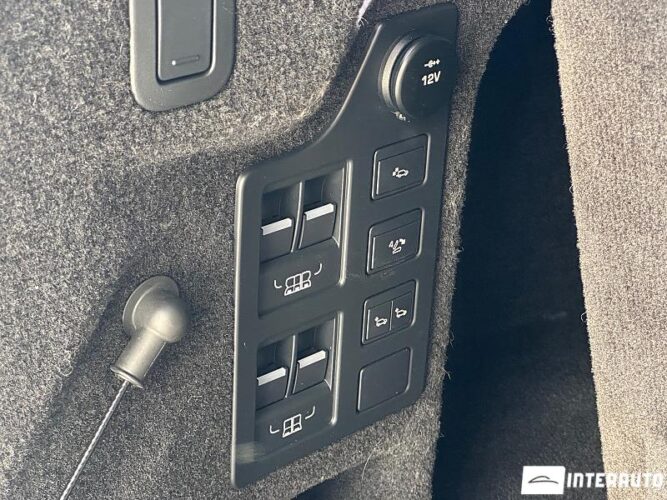 land rover Discovery 2017